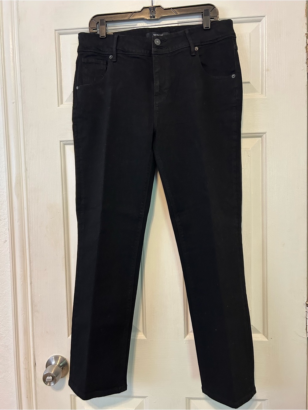 Hudson Jeans Straight Leg Women’s Jeans in Black